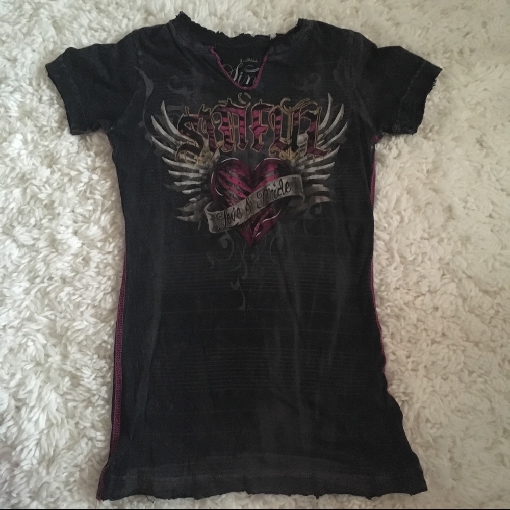 Sinful tee